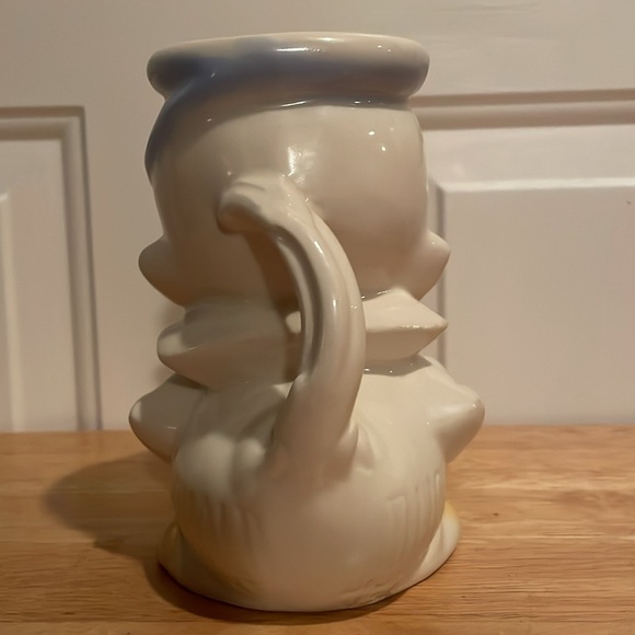 Disney’s Donald Duck Ceramic Pitcher-GUC - Picture 4 of 17